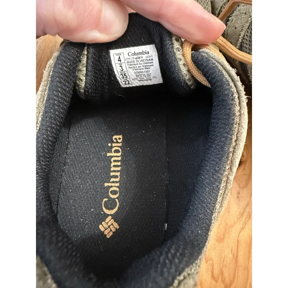 Columbia Youth Hiking Shoes BY0710 -397 Kids Waterproof Shoes Size 4 Redmond